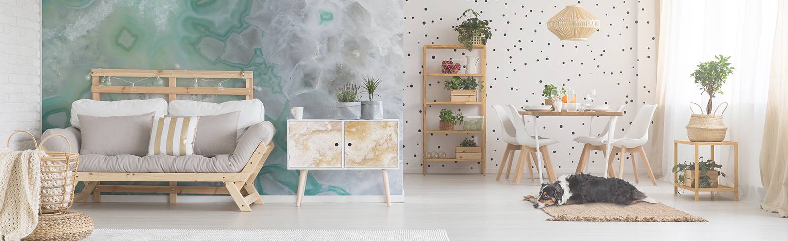 <div style="text-shadow: 0 0 7px #000;">Kotisi on mitä olet<span style="font-size: 50%;display:block">Autamme sinua sen sisustamisessa</span></div>