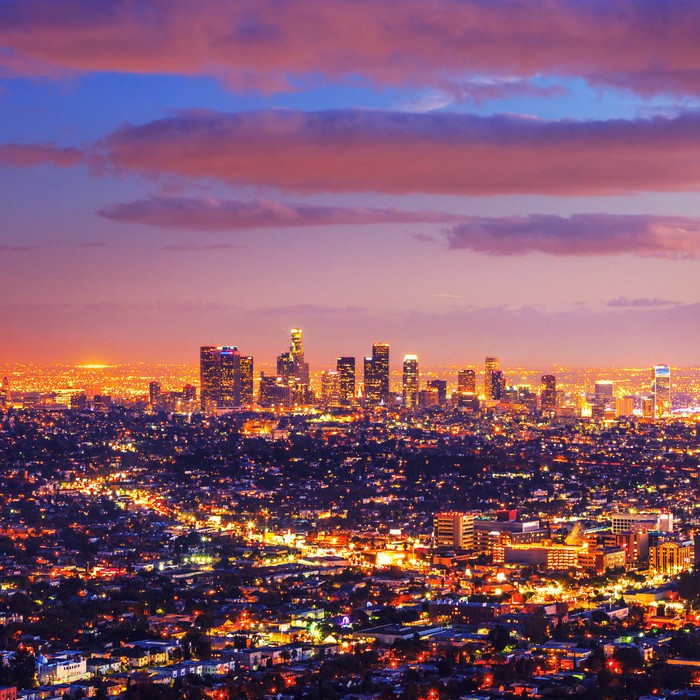 Fototapete Los Angeles Skyline Sonnenuntergang Nacht • Pixers® - Wir